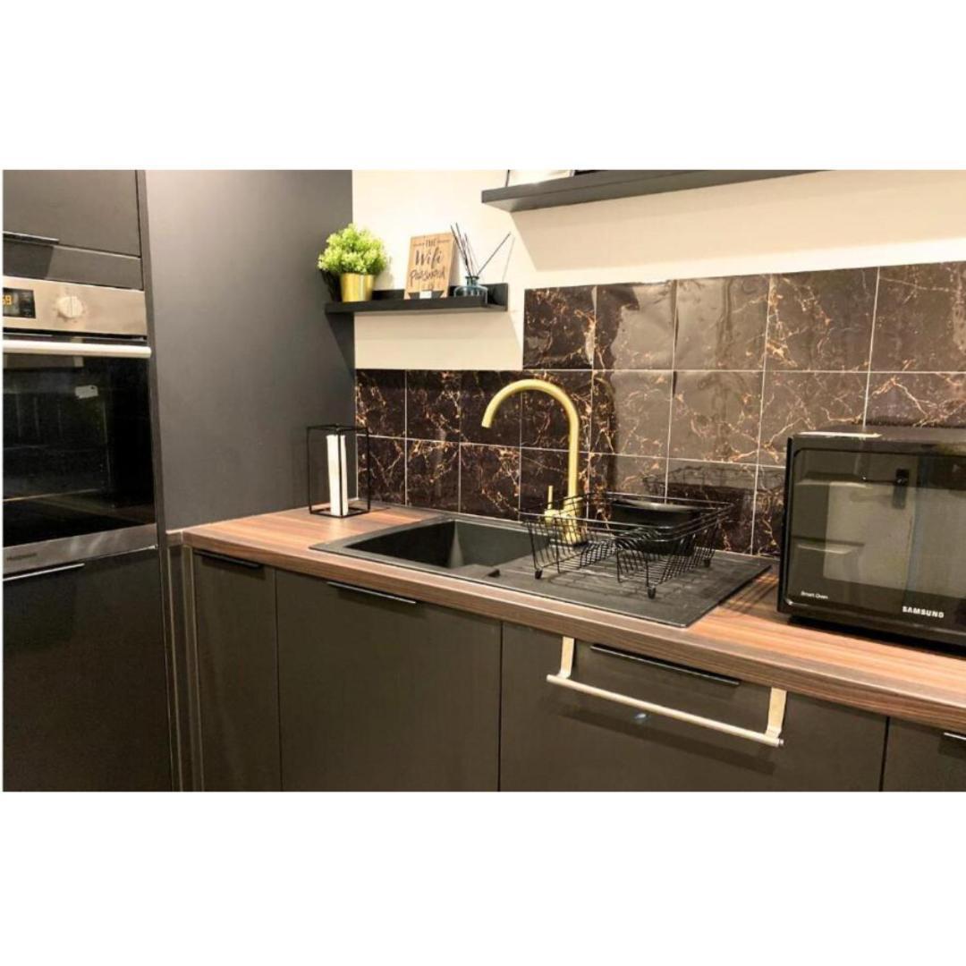Apartment Stunning 6 Minutes From Nec And Birmingham Airport Solihull